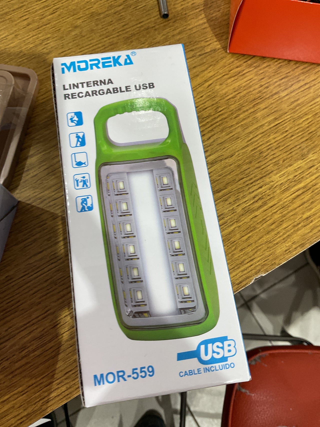 Linterna usb