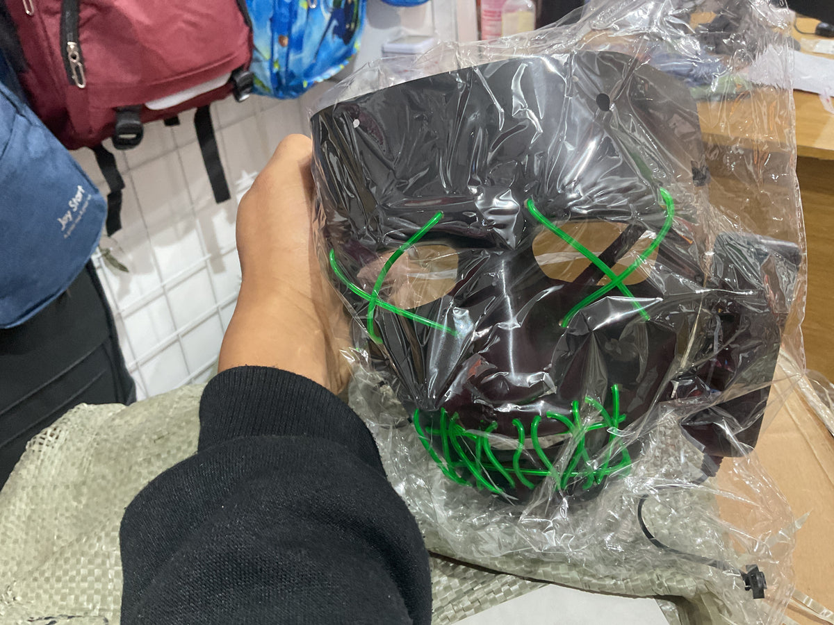 Máscara Led Hallowen.