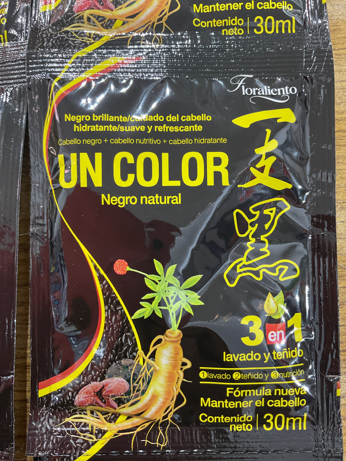 Tinte Shampo negro sobre