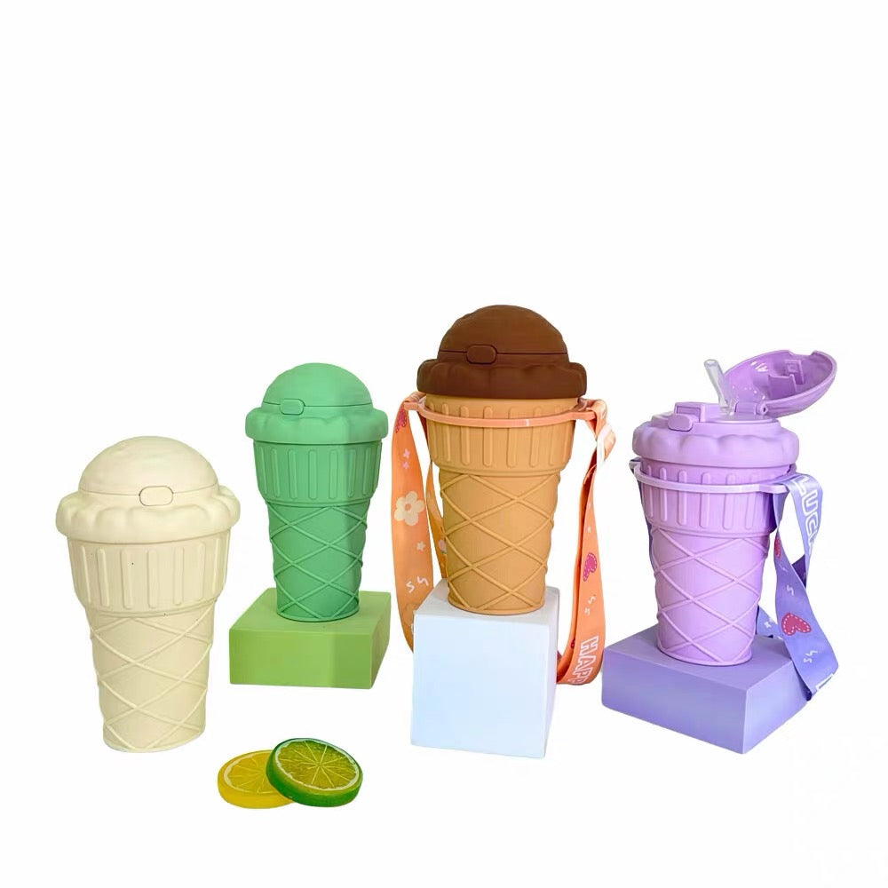 Sundae bottle