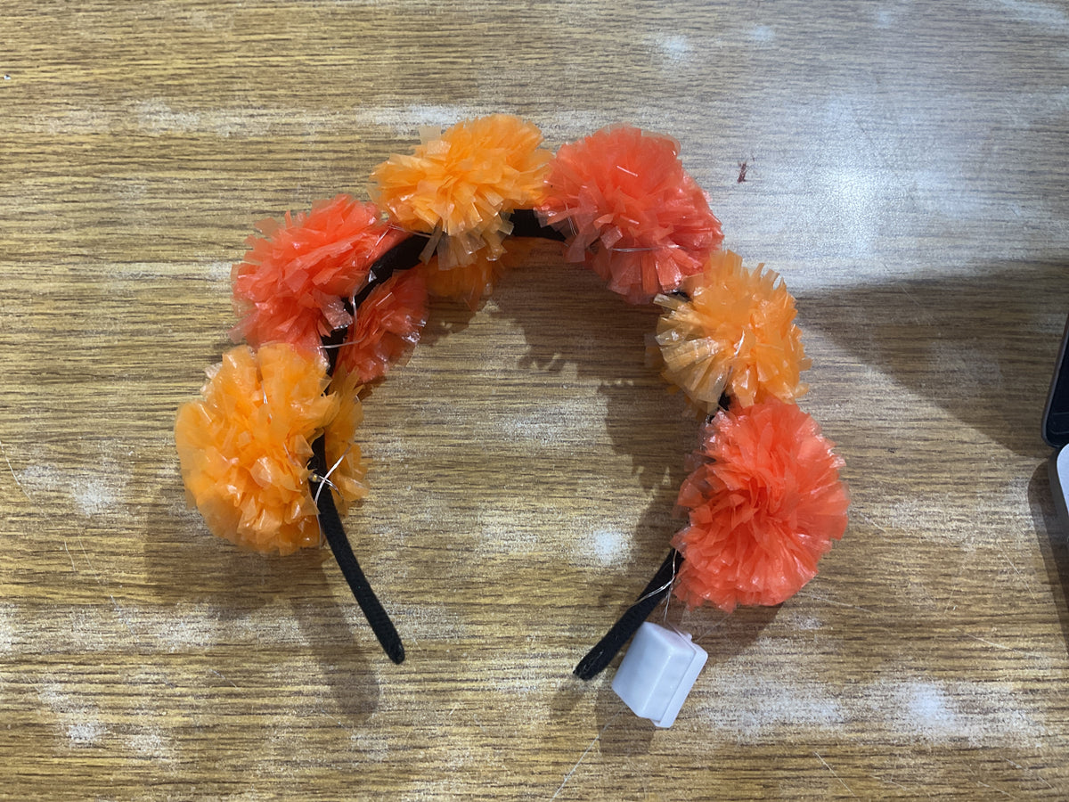 Diadema sempasuchil con luz