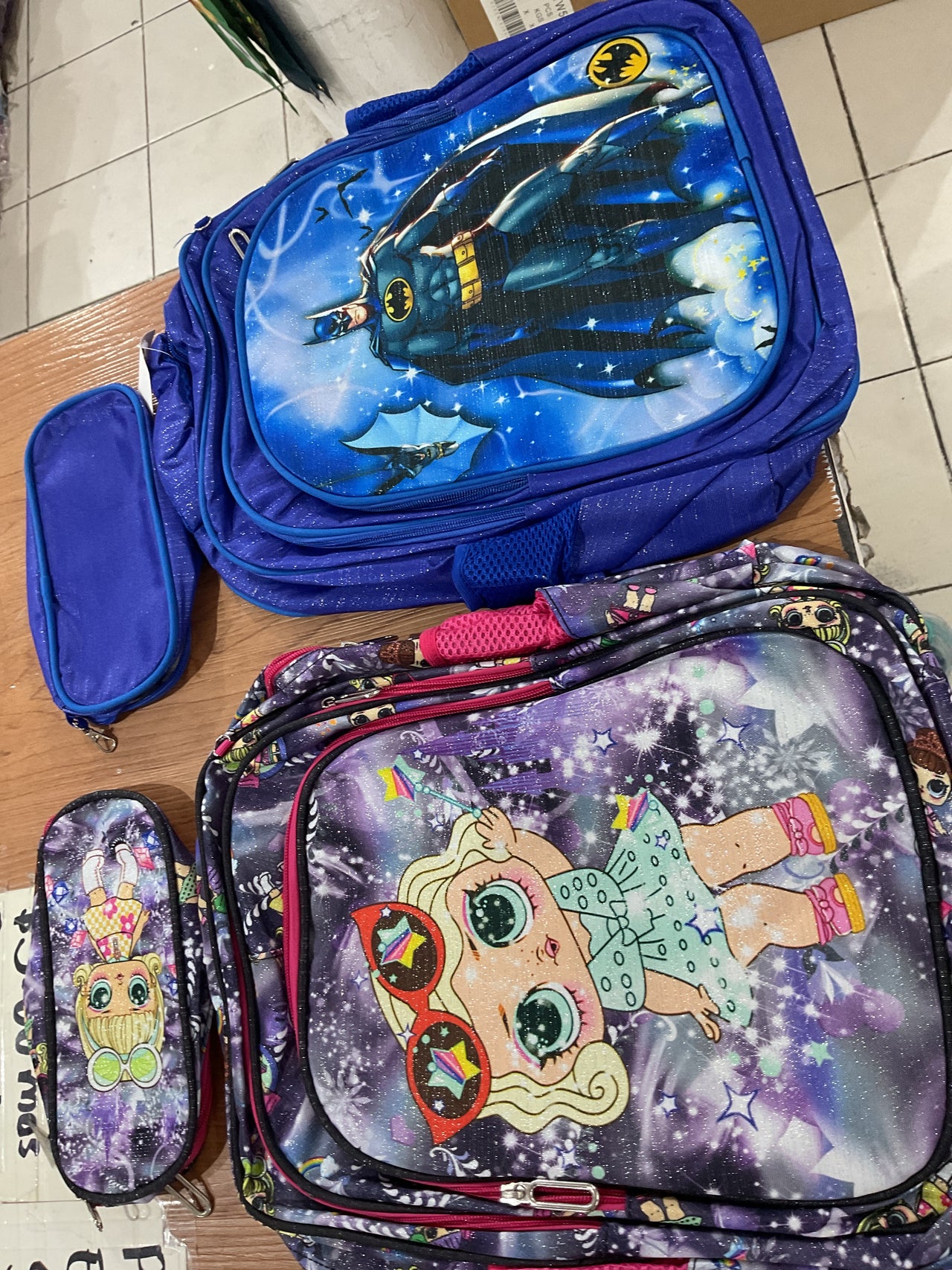 Mochila y lapicera