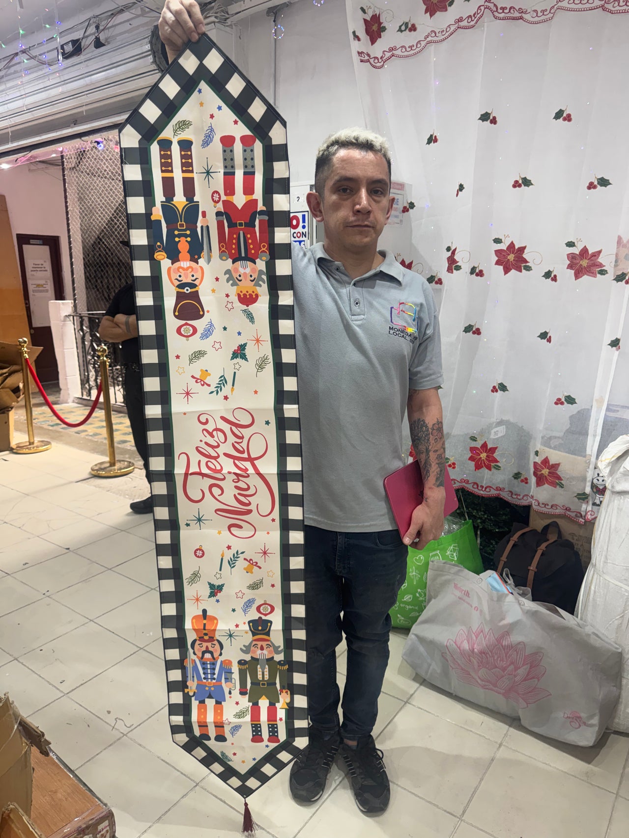 Camino de mesa cascanueces