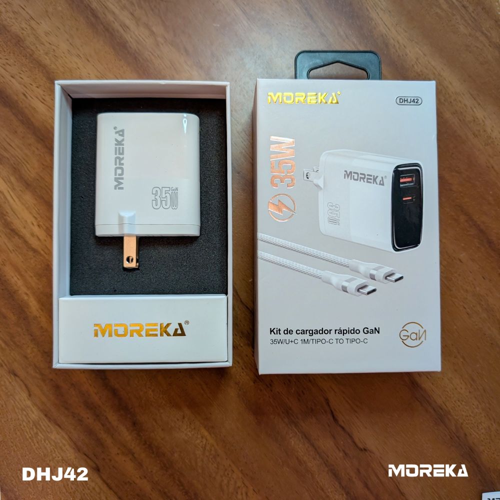 Cargador 35W GaN 5V- 3A 2 Puertos PD 35W max QC3.1 cable tipo C Moreka DHJ42