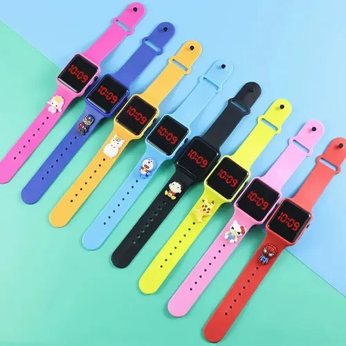 Relojes touch cuadrados W-DD-132 en ocho colores, con pantalla digital de números rojos y figuras decorativas en las correas. Fotografía original del producto.